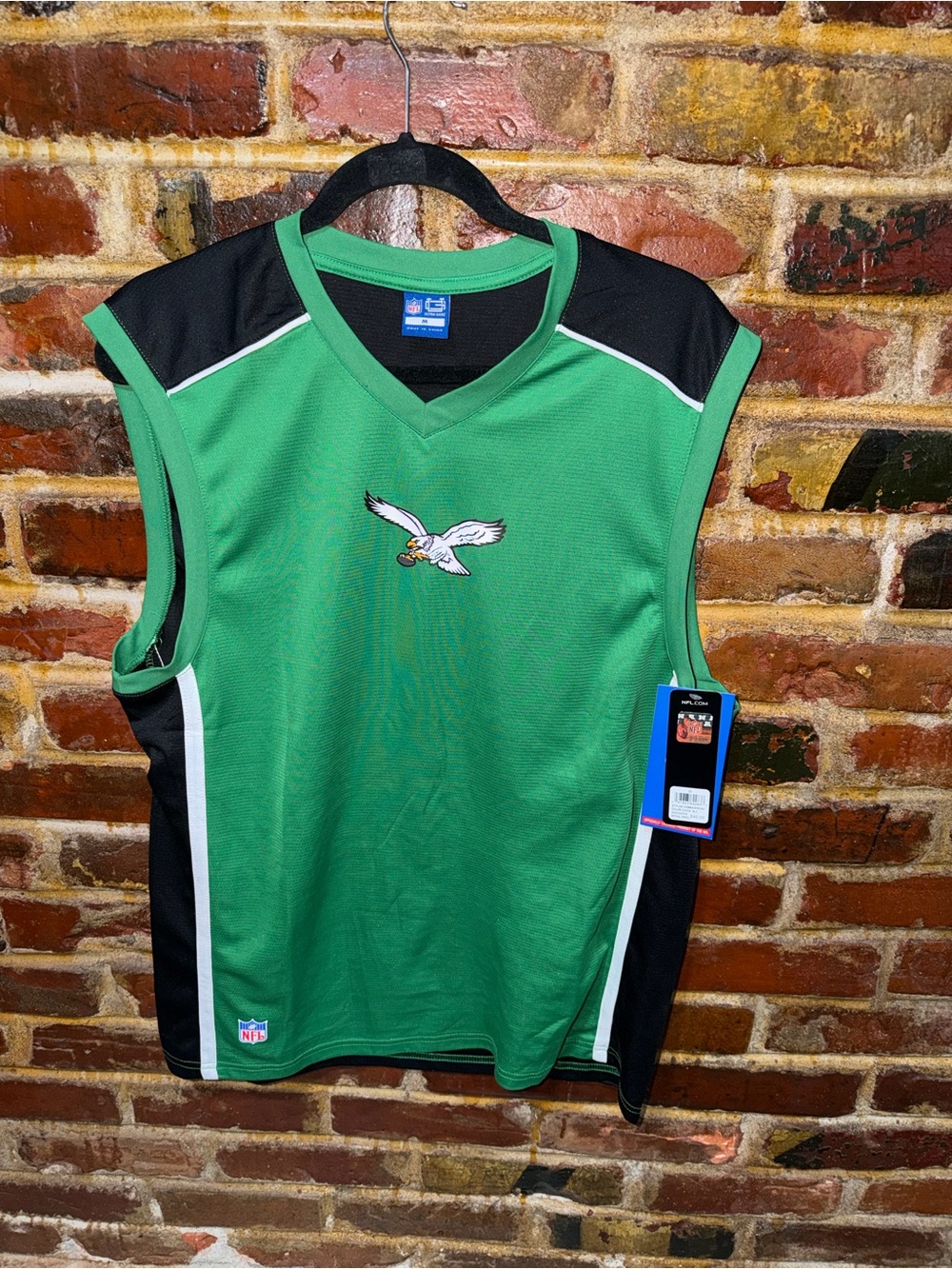 PHILADELPHIA EAGLES Kelly Green Sleeveless Jersey, Medium